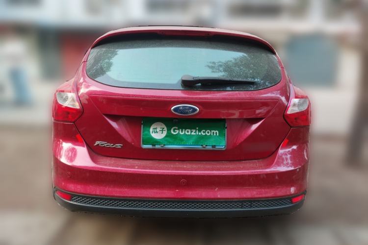 Used Ford Focus 2012 Hatchback 1.6L Manual Fashion Edition
