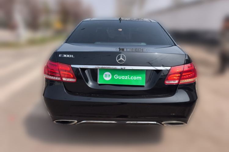 Used Mercedes-Benz E-Class 2011 E 260 L CGI Fashion Model
