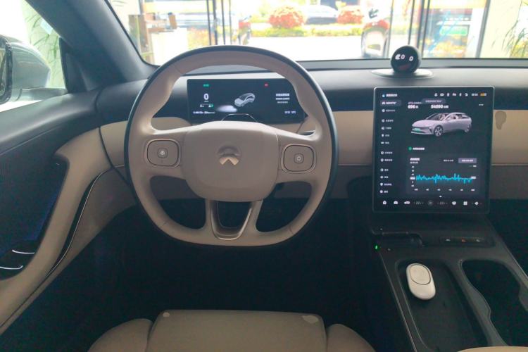 Used Nio ET5T 2024 75kWh Touring Steering Wheel