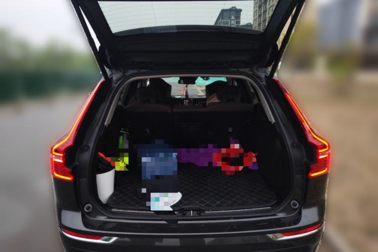 Used Volvo XC60 2020 T5 4x4 Zhiyi Luxury Edition Trunk