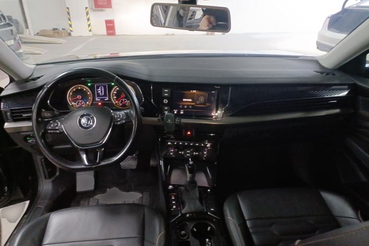 Used Volkswagen Passat 2019 330TSI Elite Edition China VI