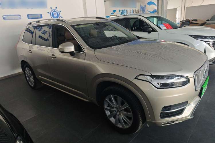 Used Volvo XC90 2018 T6 Zhiyi Edition 7-Seater
