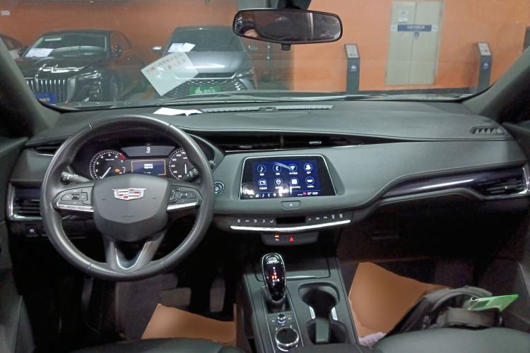 Used Cadillac XT4 2022 28T Two-Wheel Drive Fashion Edition