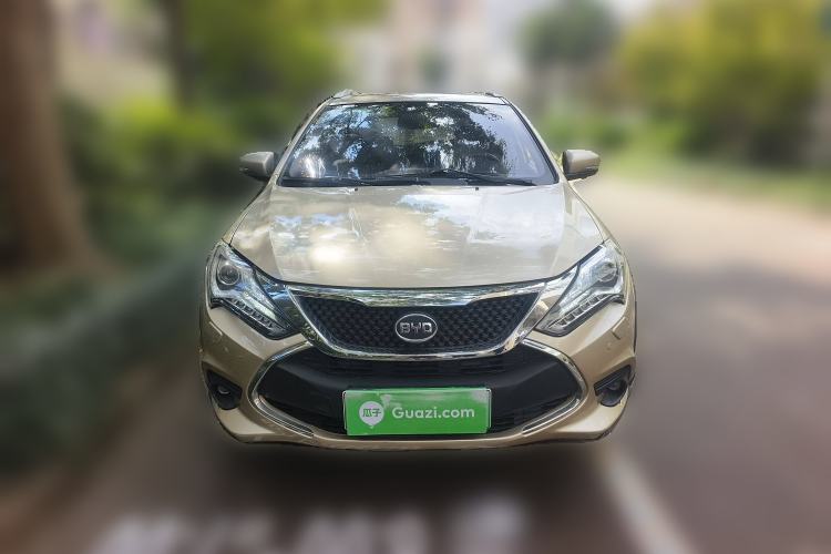 Used BYD Tang New Energy 2015 2.0T Four-Wheel Drive Prestige Version