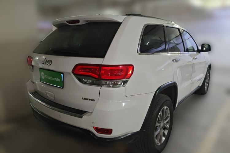 Used Jeep Grand Cherokee 2014 3.6L Elite Navigation Edition Rear Right 45 Deg
