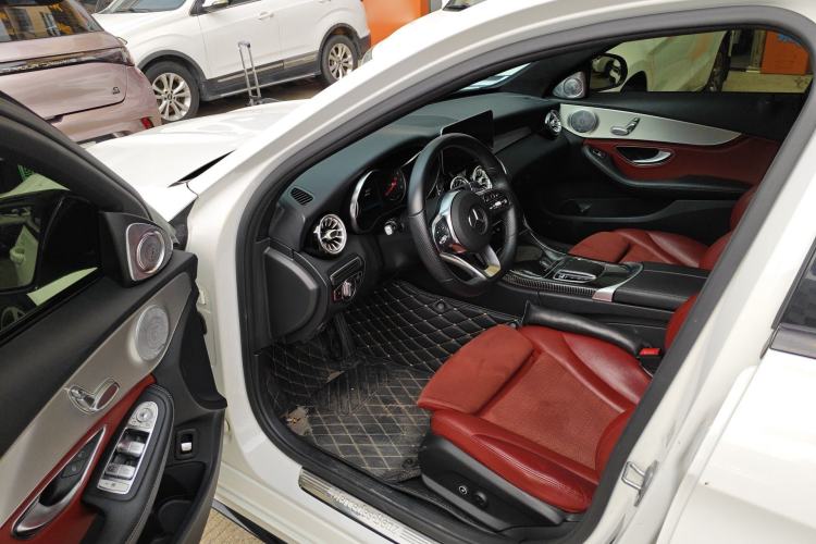 Used Mercedes-Benz C-Class 2019 C 260 Sport Edition Driver Seat