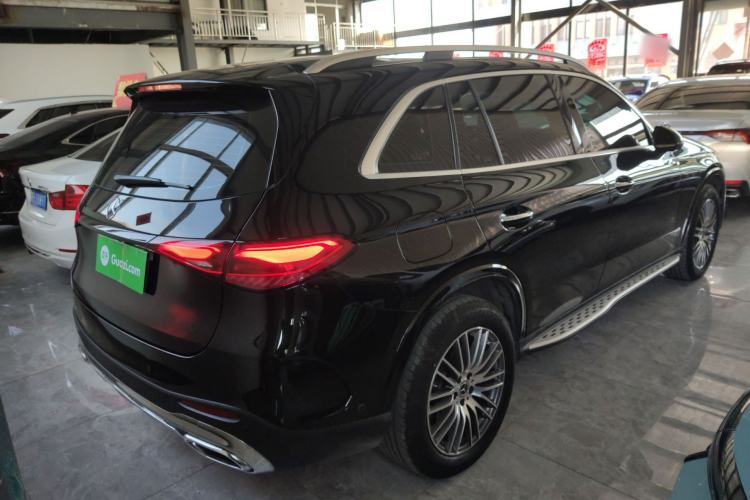 Used Mercedes-Benz GLC 2024 Refreshed GLC 300 L 4MATIC Dynamic Version 5 Seats
