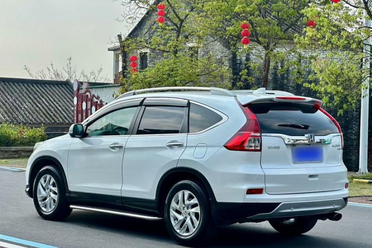 Used Honda CR-V 2015 2.4L two-wheel drive luxury version Exterior 5
