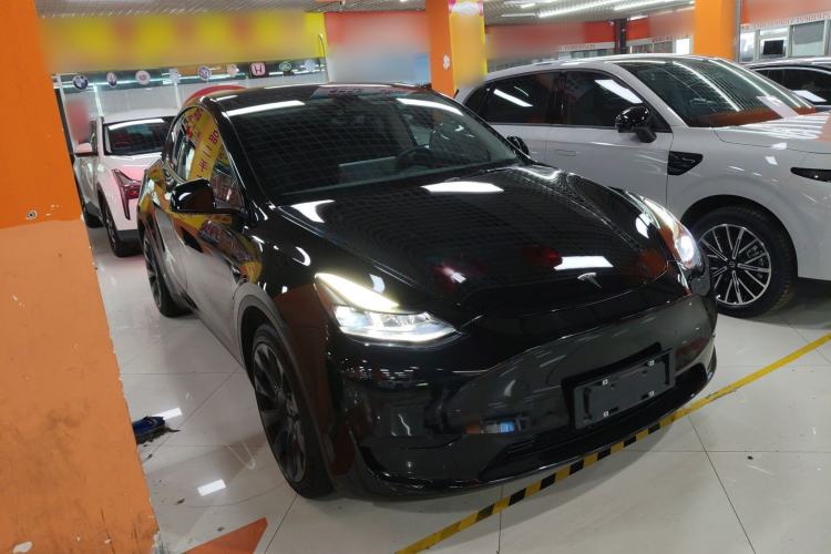 Used Tesla Model Y 2022 Rear-Wheel-Drive Version
