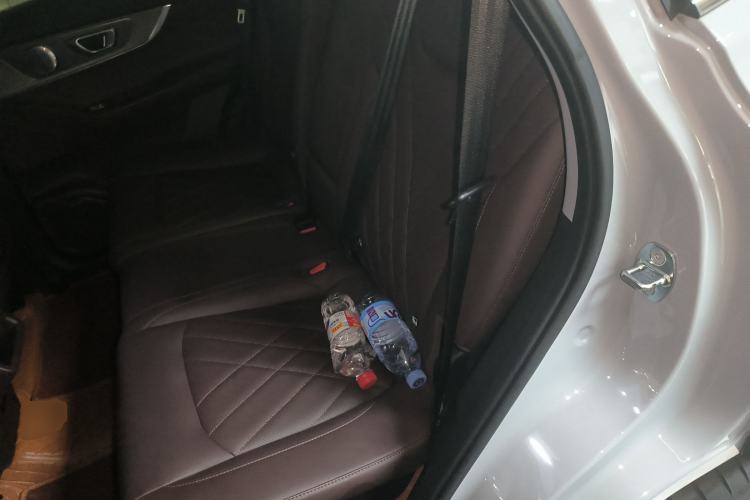 Used Chery Tiggo 8 PRO 2022 390T Two-Wheel Drive Vast Edition 5 Seats Left Rear Seat