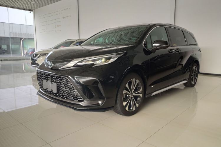 Used Toyota Granvia 2024 2.5L Hybrid Prestige PLUS Edition