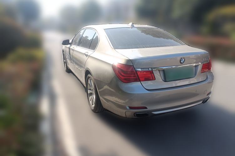 Used BMW 7 Series 2009 740Li Luxury Model Rear Left 45 Deg