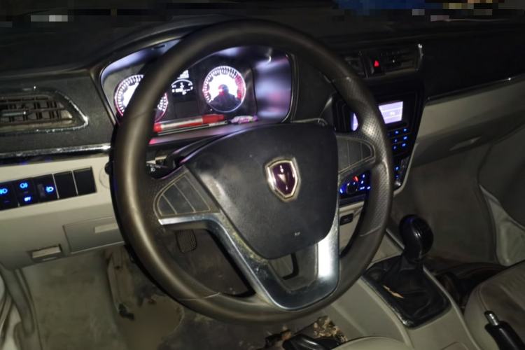 Used Jinbei Hiace X30 2019 1.5L Van Comfort Model China VI SWC15M