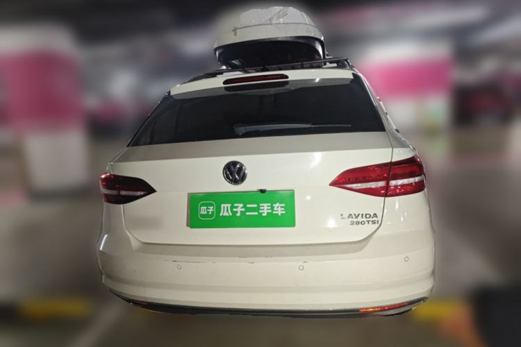 Used Volkswagen Lavida 2018 Hatchback 280TSI DSG Comfort Edition China V Standard Rear