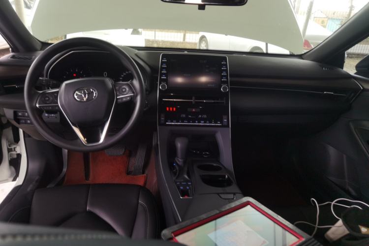 Used Toyota Avalon 2019 2.5L Ambition Version China VI Standard