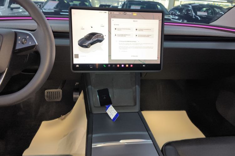 Used Tesla Model 3 2025 Rear-Wheel-Drive Version