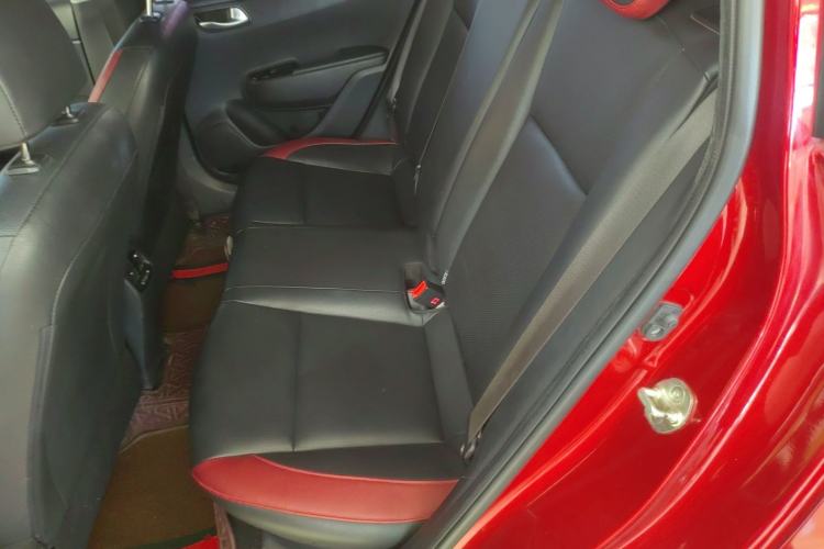 Used Kia KX Cross 2017 1.4L AT GLS
