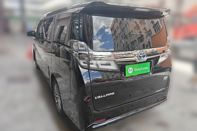 Used Toyota Vellfire 2019 Dual-Engine 2.5L HV Luxury Edition
