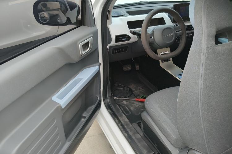 Used Geely Galaxy Panda 2024 Panda Mini 200km Endurance Bear