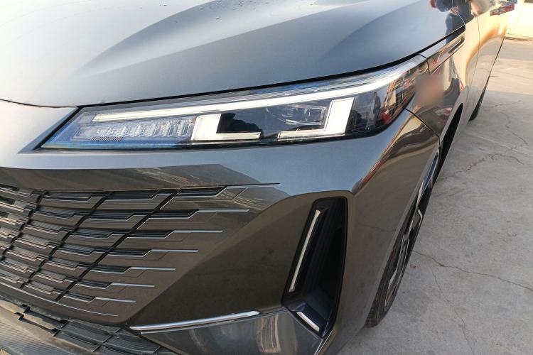 Used CHANGAN Eado DD 2023 Blue Whale NE 1.5T GDI DCT Flagship Model Left Front Headlight