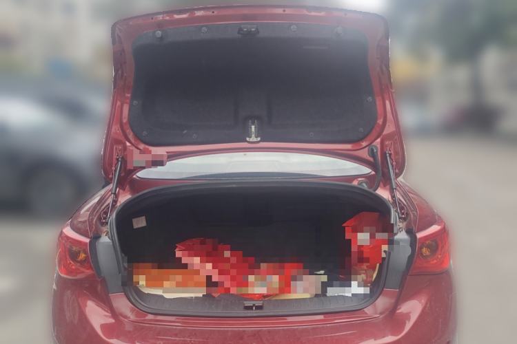 Used Infiniti Q50L 2015 2.0T Comfort Edition Trunk