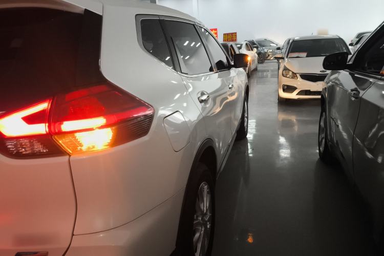 Used Nissan X-Trail 2017 2.0L CVT Comfort Edition 2WD
