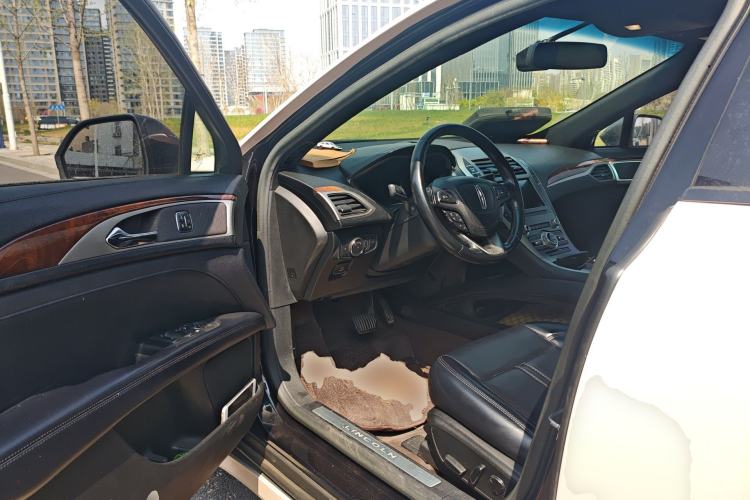 Used Lincoln MKZ 2018 2.0T Premium Edition