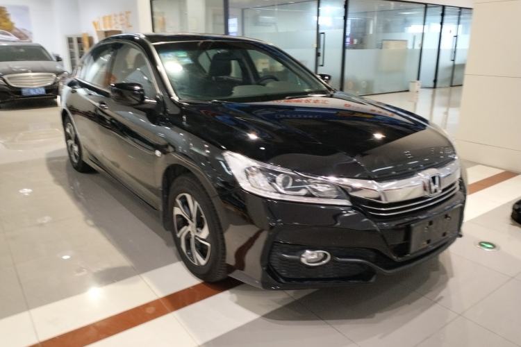 Used Honda Accord 2016 2.0L Comfort Edition
