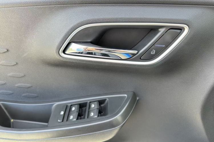 Used MG 3 2017 1.5L Automatic Smart Connect Elite Edition
