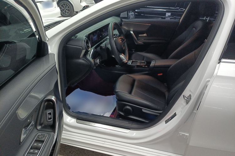 Used Mercedes-Benz A-Class 2023 A 180 L Driver Seat