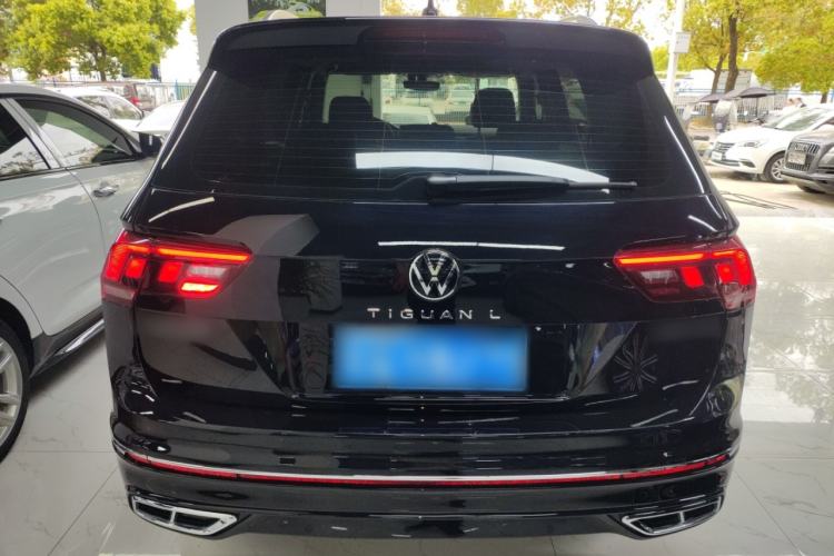 Used Volkswagen Tiguan L 2024 330TSI Automatic Two-Wheel Drive R-Line Enhanced Edition Rear