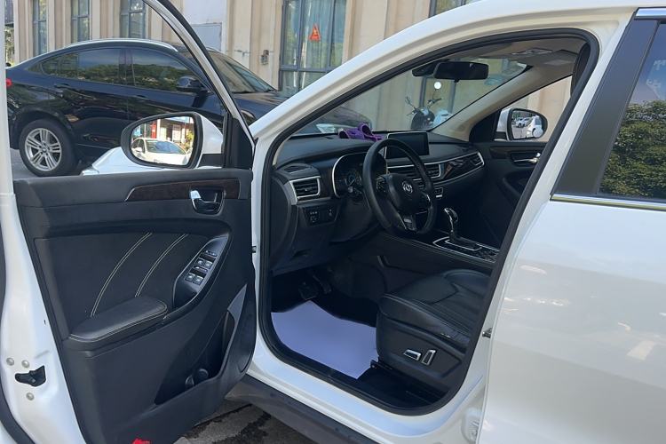 Used Dongfeng Fengon 580 2020 1.5T CVT Luxury Edition
