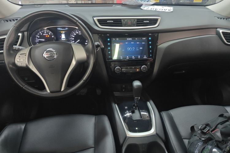 Used Nissan X-Trail 2015 2.0L CVT Comfort MAX Edition 2WD
