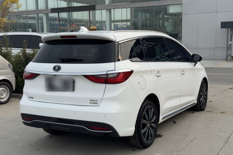 Used BYD Song MAX New Energy 2019 DM 1.5T Smart Connect Zhiyao Model 6 Seats China VI Standard
