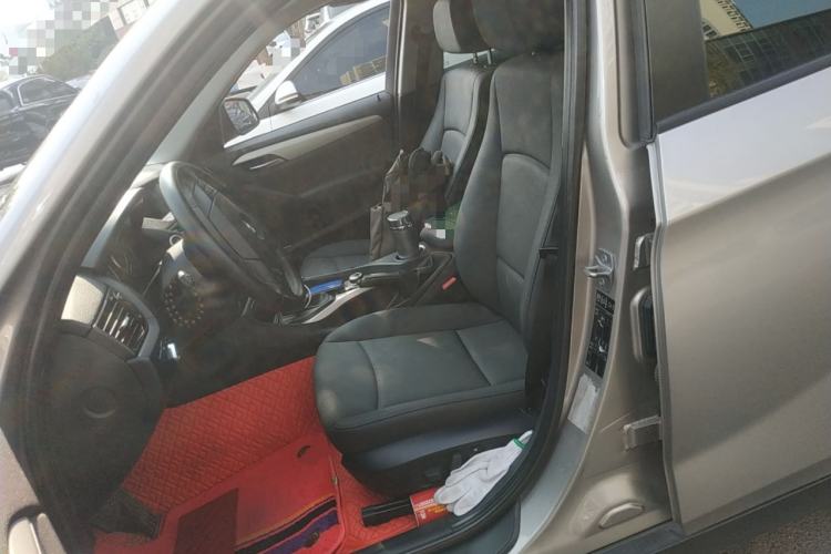 Used BMW X1 2012 sDrive18i Luxury Edition
