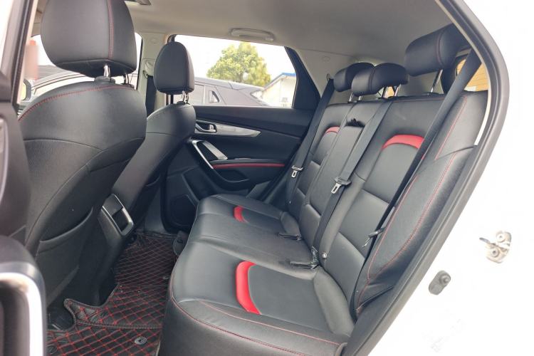 Used CHANGAN CS55 2018 1.5T Automatic Colorful Edition China V Standard
