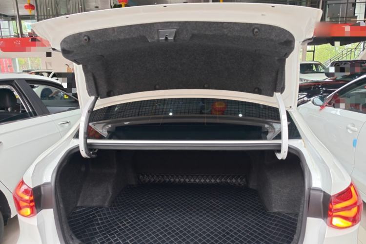 Used Chevrolet Monza 2024 1.5L Dual-Clutch Enjoyment Edition Trunk