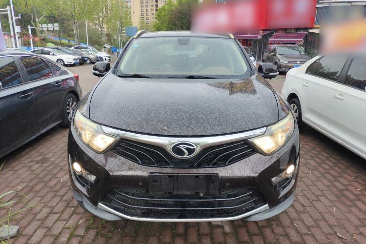 Used Soueast DX7 2015 1.5T Manual Luxury Model Front