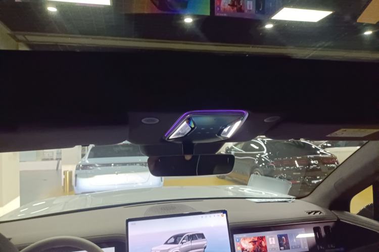 Used Denza N8L 2025 Model Zunrong Model Headliner