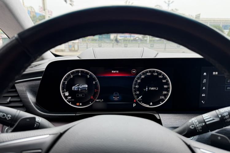 Used Buick GL8 2022 Facelifted Avenir Aivia 7-Seater Premium Edition