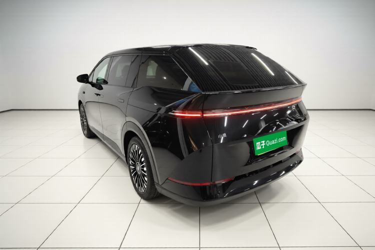 Used XPeng X9 2025 740 Ultra-Long Range Max