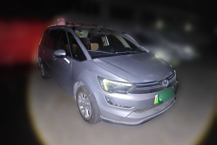 Used SINOGOLD GM3 2018 B-Series Front Right 45 Deg