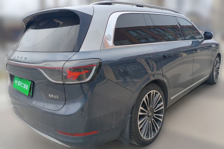 Used Hima AITO M9 2024 Range-Extended Ultra Version 42 kWh 6-Seater Model
