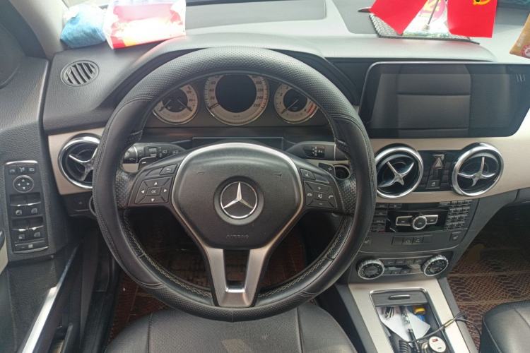 Used Mercedes-Benz GLK-Class 2013 GLK 300 4MATIC Fashion Model