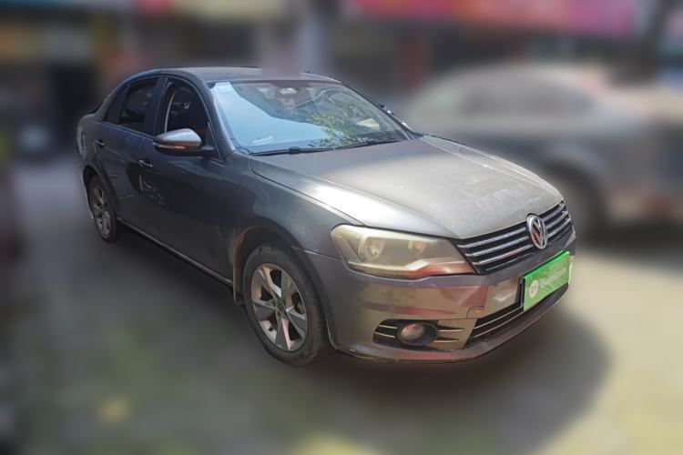 Used Volkswagen Bora 2015 Value Edition 1.6L Manual Fashionable Style Front Right 45 Deg