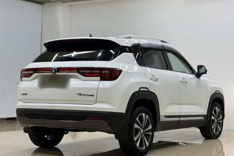 Used CHANGAN CS35PLUS 2021 Honor Million Edition 1.6L CVT Luxury Model Exterior 4