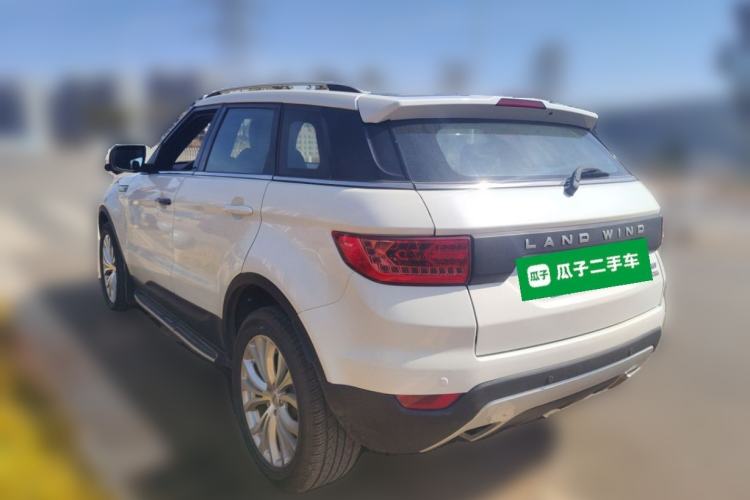 Used Land X7 2015 2.0T Panoramic Flagship Edition Rear Left 45 Deg