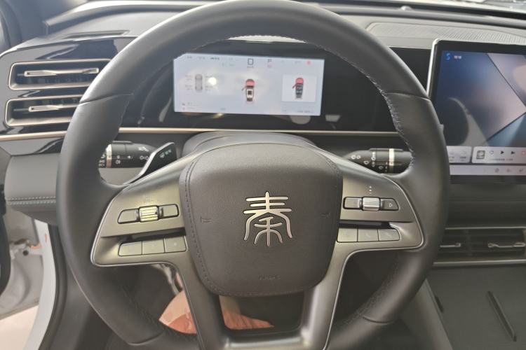 Used BYD Qin L 2025 DM-i Smart Drive 120KM Leading Model