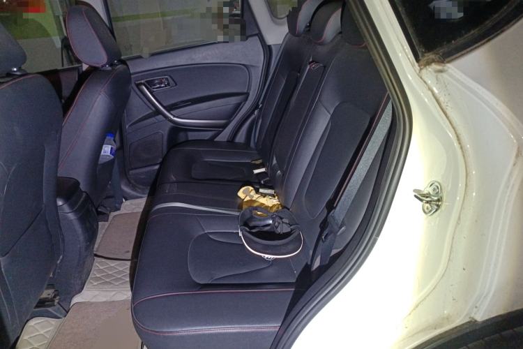 Used Bestune X80 2016 2.0L Automatic Luxury Model
