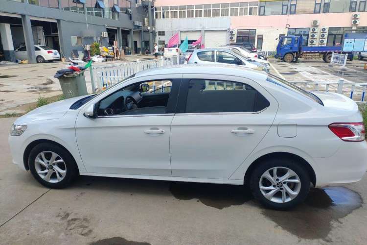 Used Peugeot 301 2014 1.6L Manual Comfort Edition

